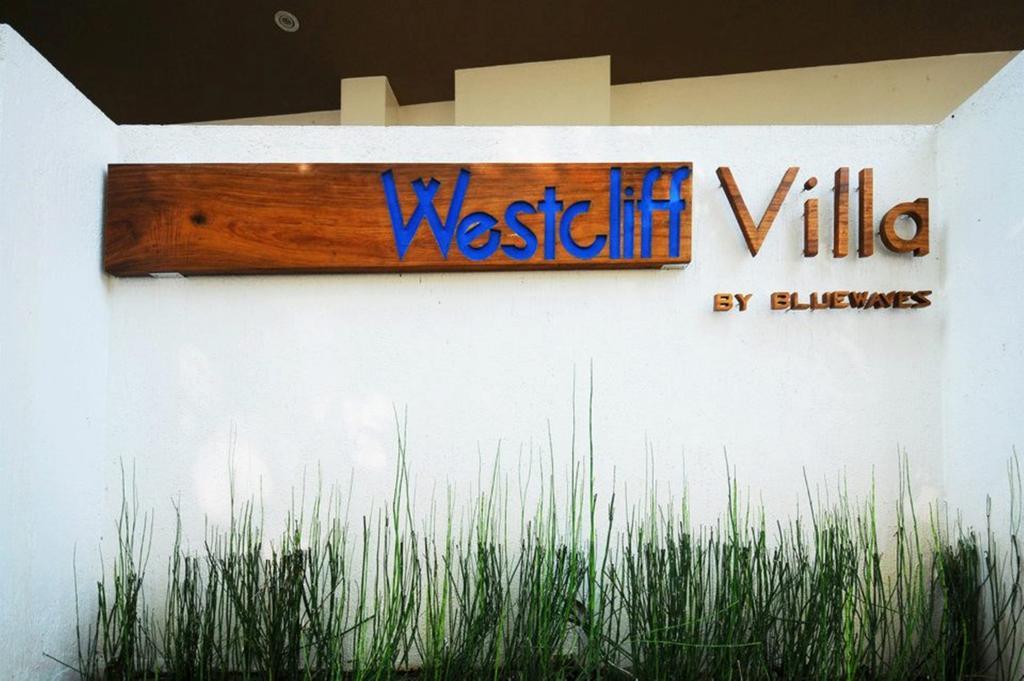 Balabag  Bluewaves Westcliff Villa מראה חיצוני תמונה
