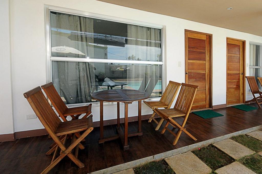 Balabag  Bluewaves Westcliff Villa מראה חיצוני תמונה