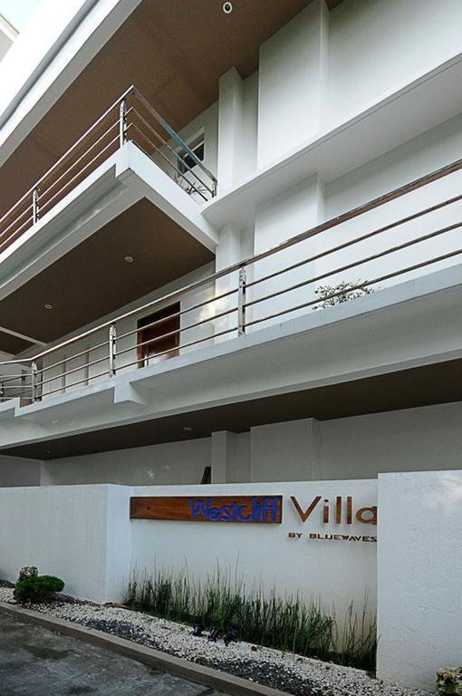 Balabag  Bluewaves Westcliff Villa מראה חיצוני תמונה